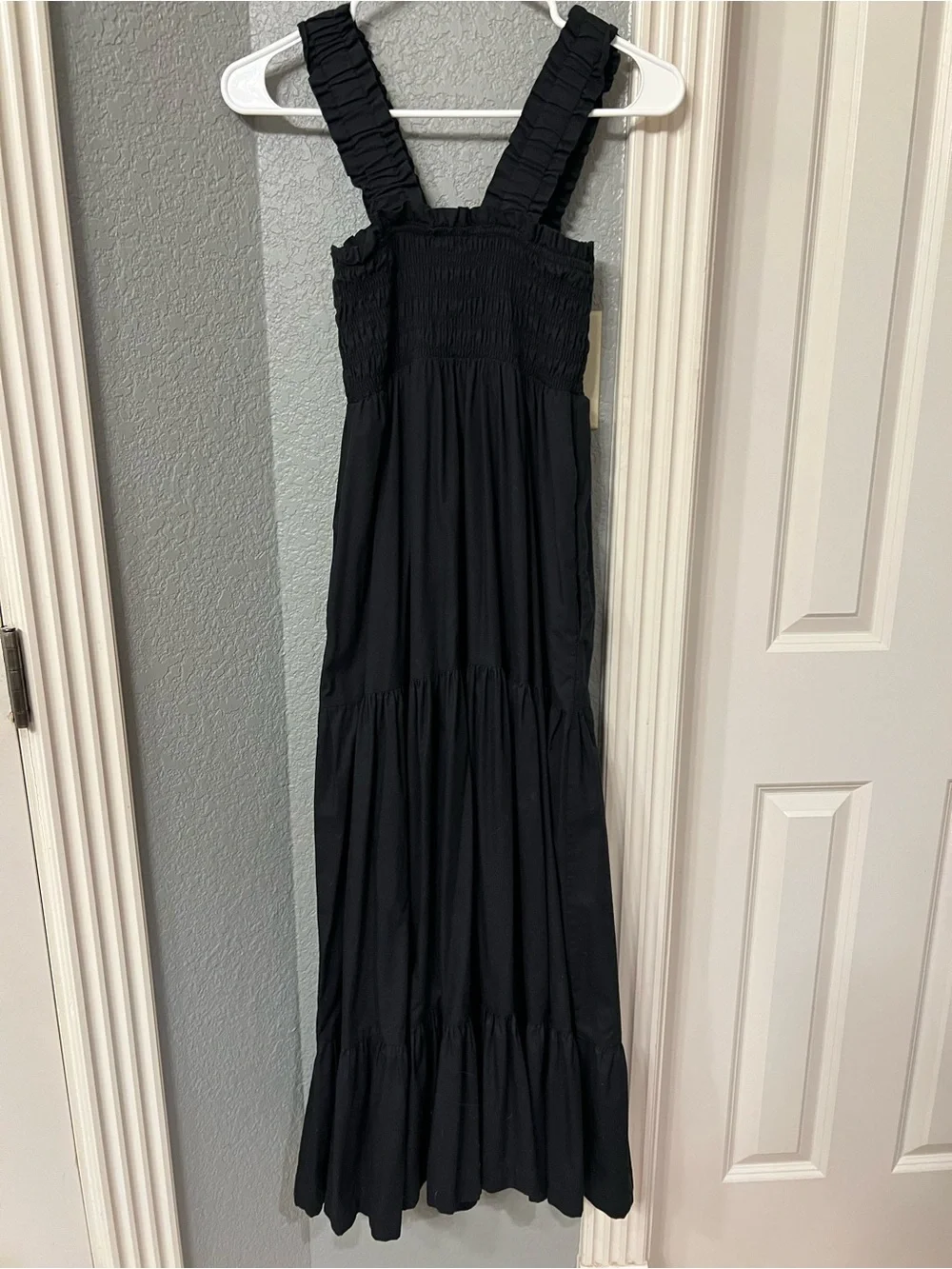 Abercrombie & Fitch Smocked Tiered Maxi Dress in Black